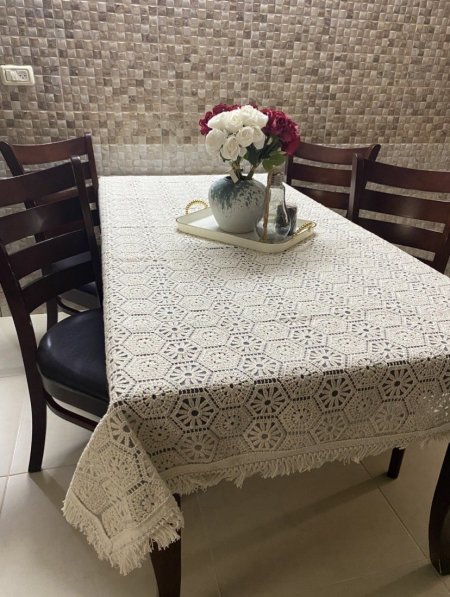 شرشف طاولة ( مكرمية) فرزتشي